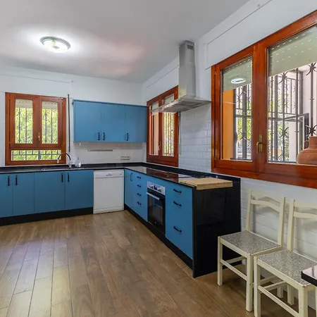 Casa Viria *