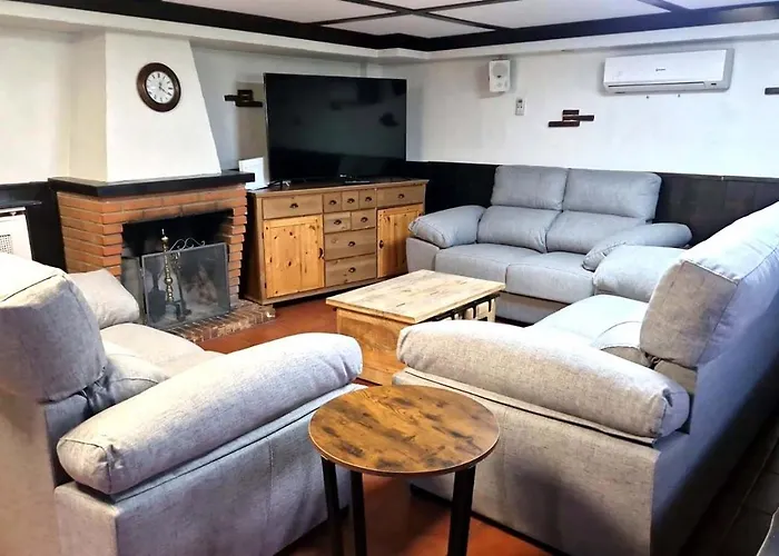 Casa Viria 펜션 나발루엔가