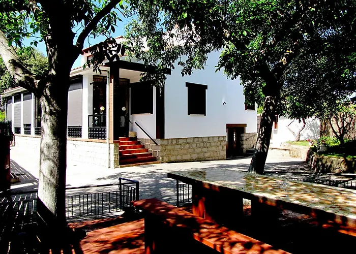 Casa Viria 나발루엔가